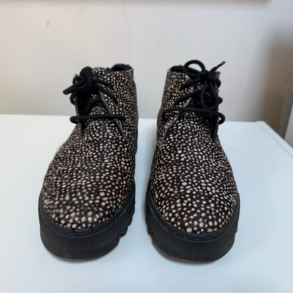 Womens Black & White Speckled Ankle Booties - Lace-Up